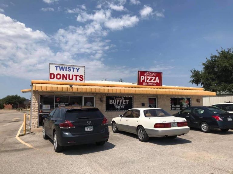twisty donuts 768x576